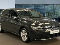 Used VW Golf VIII Life 150 HP (110 kW) 2023 Urano grey