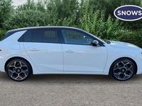 Used Vauxhall Astra GS Line 130 HP (95 kW) 2022 White Hatchback