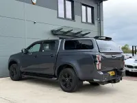 Used Isuzu D-Max 163 HP (119 kW) 2022 Grey Pickup