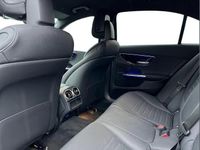 Usado Mercedes C200 AMG line 200 HP (147 kW) 2025 Branco Sedan