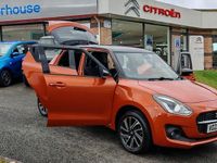 Używany Suzuki Swift SZ5 83 KM (61 kW) 2022 Pomarańczowy Hatchback