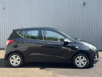 Used Hyundai i10 67 HP (49 kW) 2015 Black Hatchback