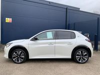 Used Peugeot e-208 GT 98 kW (134 HP) 2022 White Hatchback