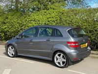 Used Mercedes B200 2009 Grey MPV