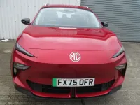 New MG MG5 EV SE 49 kW (67 HP) 2025 Red Estate