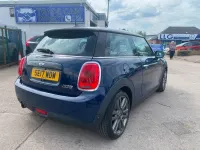 Used Mini Cooper Hatch 136 HP (100 kW) 2017 Blue Hatchback