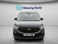 Used Ford Grand Tourneo Connect Titanium 122 HP (89 kW) 2023 Blue MPV