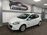 Used Renault Clio Dynamique 100 HP (73 kW) 2010 White Hatchback
