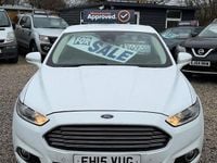 Used Ford Mondeo Titanium 180 HP (132 kW) 2015 White Hatchback