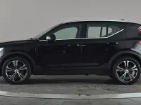 Begagnad Volvo XC40 Inscription 262 HK (192 kW) 2021 Svart SUV