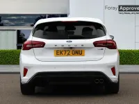 Used Ford Focus ST-Line 2022 Frozen white Hatchback