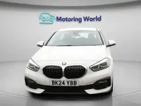 Usado BMW 118 136 HP (100 kW) 2024 Branco Citadino