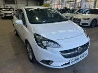 Used Vauxhall Corsa 75 HP (55 kW) 2016 White Hatchback