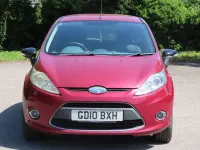 Usado Ford Fiesta Zetec 2010 Vermelho Citadino