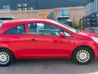 Used Vauxhall Corsa S 65 HP (47 kW) 2013 Red Hatchback