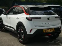 Used Vauxhall Mokka SRi 128 HP (94 kW) 2022 White SUV
