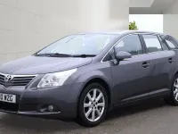 Used Toyota Avensis 147 HP (108 kW) 2010 Grey Estate