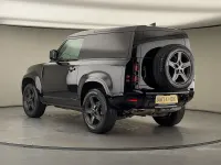 Used Land Rover Defender SE Dynamic 2024 Santorini black SUV