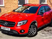 Used Mercedes GLA180 Urban 122 HP (89 kW) 2020 Red SUV