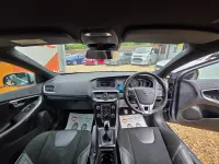 Used Volvo V40 R-Design 120 HP (88 kW) 2016 Grey Hatchback