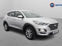 Usado Hyundai Tucson SE 177 HP (130 kW) 2020 Prateado SUV