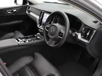 Used Volvo V60 Plus 350 HP (257 kW) 2025 Estate