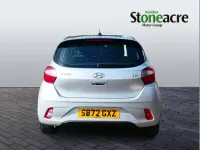 Used Hyundai i10 SE 67 HP (49 kW) 2023 Silver Hatchback