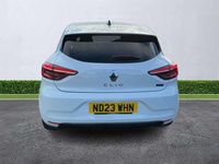 Used Renault Clio V Techno 145 HP (106 kW) 2023 White  Hatchback