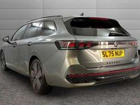 Used VW Passat 150 HP (110 kW) 2025 Estate