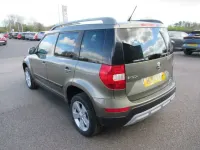 Używany Skoda Yeti GreenLine 105 KM (77 kW) 2014 Zielony SUV