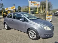 Używany Vauxhall Corsa 2009 Srebrny Hatchback