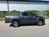 used Toyota HiLux Invincible X D/Cab Pick Up 2.4 D-4D MANUAL