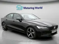 Usado Volvo S60 Plus 455 CV (334 kW) 2023 Negro Berlina