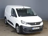 Used Peugeot Partner 2019 White MPV
