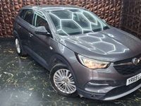 Used Vauxhall Grandland X S 131 HP (96 kW) 2019 Grey SUV