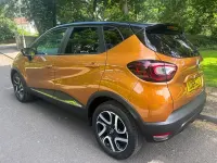 Used Renault Captur Iconic 2020 Orange/black SUV