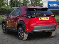 Used Toyota Yaris Cross 113 HP (83 kW) 2023 Red SUV