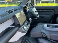 Used Land Rover Defender S 249 HP (183 kW) 2025 Metallic  santorini black SUV