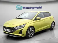 Używany Hyundai i20 Ultimate 100 KM (73 kW) 2025 Zielony Hatchback