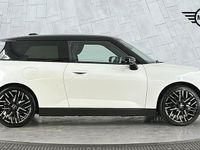 Used Mini Cooper SE Hatch 158 kW (215 HP) 2024 White Hatchback