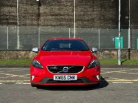 Used Volvo V40 R-Design 152 HP (111 kW) 2015 Red Estate
