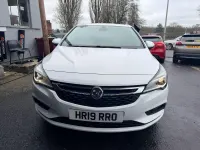 Used Vauxhall Astra S 150 HP (110 kW) 2019 White Hatchback