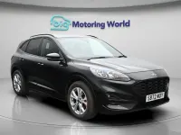 Second-hand Ford Kuga ST-Line 150 CP (110 kW) 2023 Negru SUV