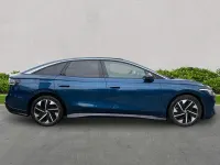 Second-hand VW ID.7 Pro 210 kW (286 CP) 2025 Albastru Hatchback