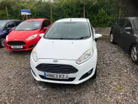 Used Ford Fiesta Zetec 2013 White Hatchback