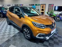 Used Renault Captur Dynamique 120 HP (88 kW) 2018 Orange/black SUV