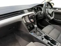 Used VW Passat SE 150 HP (110 kW) 2019 Grey Estate