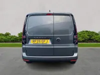 Usado VW Caddy Maxi Pro 122 HP (89 kW) 2025 Cinzento Monovolume