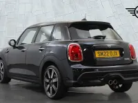Used Mini Cooper S Exclusive 176 HP (129 kW) 2022 Black Hatchback