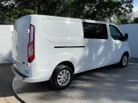 Używany Ford Transit Custom Limited 130 KM (95 kW) 2021 Biały Kombi